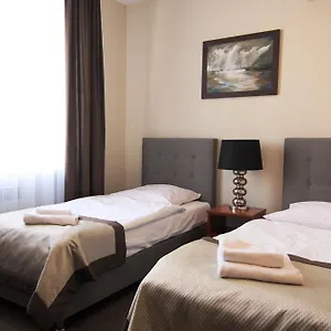 Centrum Konferencyjno-apartamentowe Mrówka Kompleks wypoczynkowy