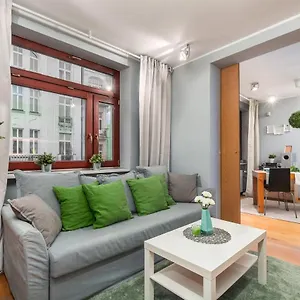 Hoza City Center By Renters Warsaw