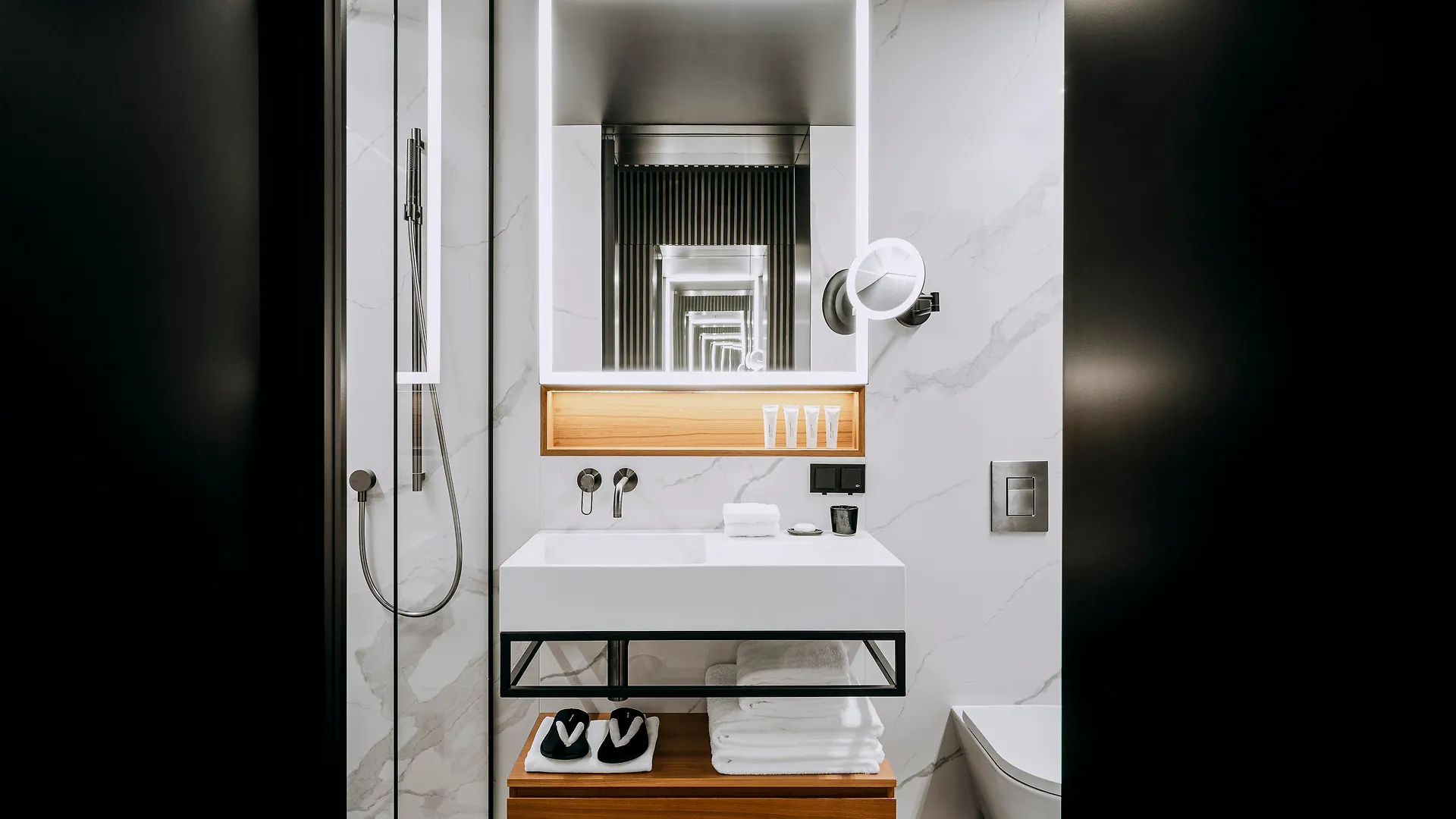 Nobu Hotel Warsaw 5*,